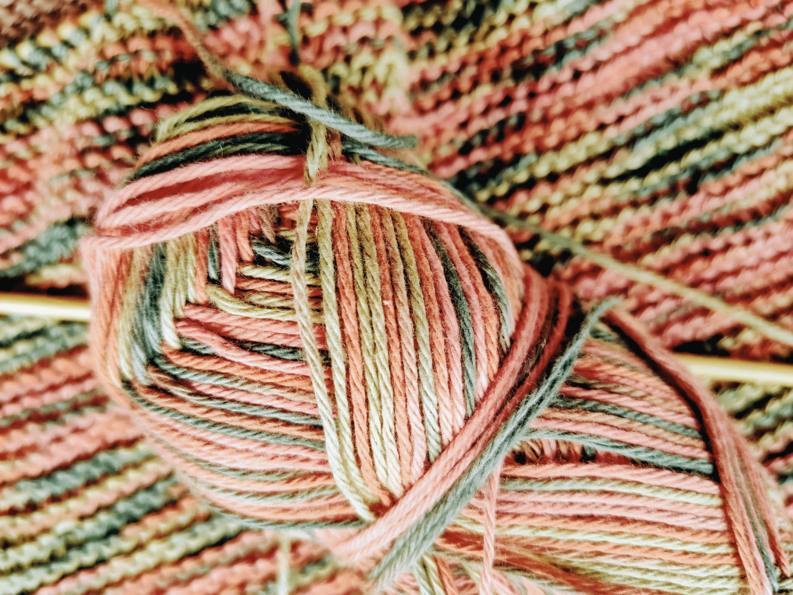 Skein of striped yarn